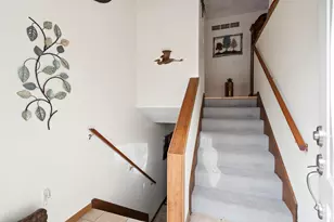 870 47th Ave, East Moline, IL 61244 - Photo 3