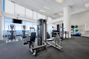 100 E 14th St, Chicago, IL 60605 - Photo 23