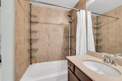 100 E 14th Street #2608, Chicago, IL 60605 - Photo 17