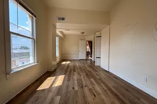 2530 N Neva Ave, Chicago, IL 60707 - Photo 13