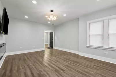 7927 S Vernon Avenue, Chicago, IL 60619 - Photo 5