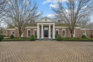 675 E Woodland Rd, Lake Forest, IL 60045 - Photo 1