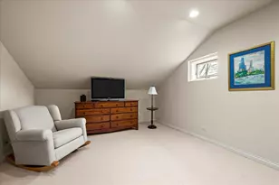 675 E Woodland Rd, Lake Forest, IL 60045 - Photo 35