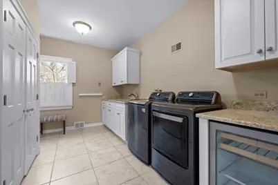 675 E Woodland Road, Lake Forest, IL 60045 - Photo 19