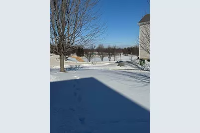 3210 Neubauer Circle, Lindenhurst, IL 60046 - Photo 35