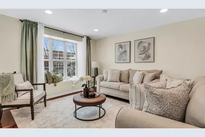 3210 Neubauer Circle, Lindenhurst, IL 60046 - Photo 5