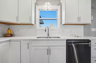 500 Raef Rd, Downs, IL 61736 - Photo 5