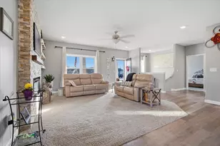 500 Raef Rd, Downs, IL 61736 - Photo 9