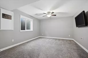 500 Raef Rd, Downs, IL 61736 - Photo 25