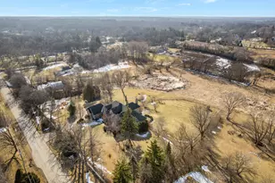 24599 W Indian Trl Rd, Barrington, IL 60010 - Photo 61