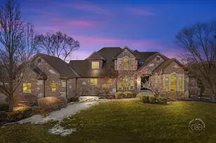 24599 W Indian Trl Rd, Barrington, IL 60010 - Photo 1