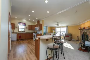 698 Prince Wood, Manteno, IL 60950 - Photo 19