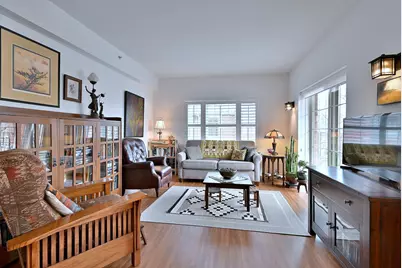 210 N Addison Avenue #301, Elmhurst, IL 60126 - Photo 9