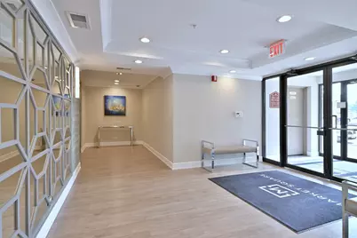 210 N Addison Avenue #301, Elmhurst, IL 60126 - Photo 7