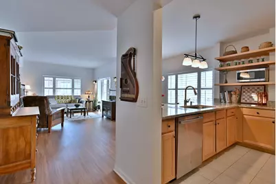 210 N Addison Avenue #301, Elmhurst, IL 60126 - Photo 15