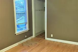 3926 W Byron St, Chicago, IL 60618 - Photo 5