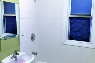 3926 W Byron St, Chicago, IL 60618 - Photo 7