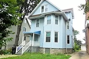 3926 W Byron St, Chicago, IL 60618 - Photo 1