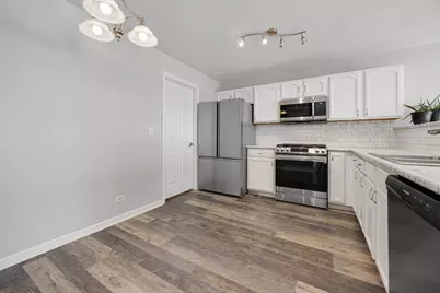 3165 Shenandoah Lane, Woodstock, IL 60098 - Photo 7