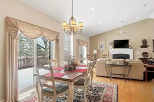 3428 Kings Lair Dr, Spring Grove, IL 60081 - Photo 5