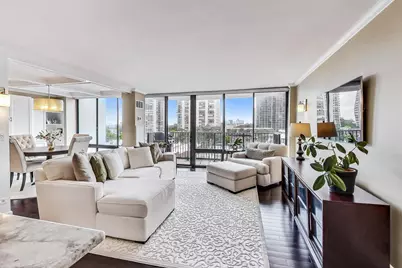 1516 N State Parkway #8D, Chicago, IL 60610 - Photo 3