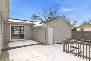 15346 Le Claire Ave, Oak Forest, IL 60452 - Photo 11