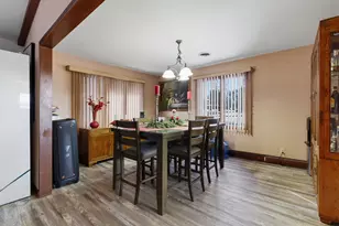 360 Knoll Rd, Belvidere, IL 61008 - Photo 9