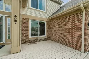 427 Essex Ct, Sugar Grove, IL 60554 - Photo 3