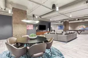 211 N Harbor Dr, Chicago, IL 60601 - Photo 21