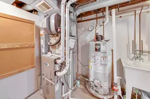 8132 Kolmar Ave, Skokie, IL 60076 - Photo 25