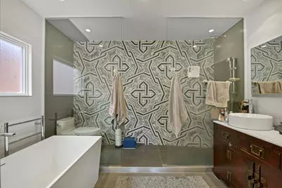 335 W Evergreen Avenue, Chicago, IL 60610 - Photo 11