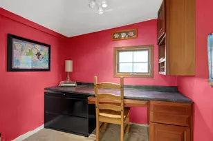 254 Coe Rd, Clarendon Hills, IL 60514 - Photo 13