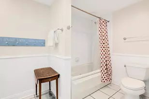 254 Coe Rd, Clarendon Hills, IL 60514 - Photo 15