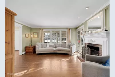 254 Coe Road, Clarendon Hills, IL 60514 - Photo 3