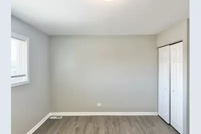 1721 E Roosevelt Road #4, Wheaton, IL 60187 - Photo 11