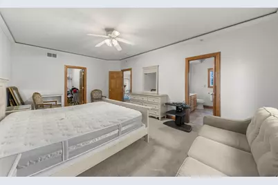 1537 Queen Ann Lane, Gurnee, IL 60031 - Photo 13