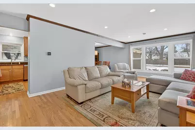 847 Division Street, Northbrook, IL 60062 - Photo 3