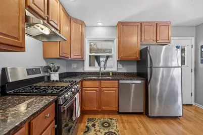 847 Division Street, Northbrook, IL 60062 - Photo 11