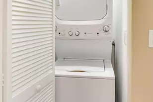 1650 Riverwoods Dr, Melrose Park, IL 60160 - Photo 27