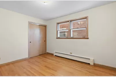 5705 W Higgins Avenue #1, Chicago, IL 60630 - Photo 7