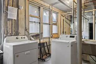 1442 W Fargo Ave, Chicago, IL 60626 - Photo 21