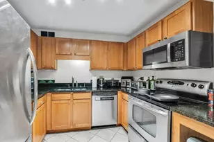 211 E Ohio St, Chicago, IL 60611 - Photo 11