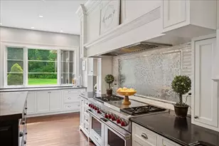 24 Bridlewood Rd, Northbrook, IL 60062 - Photo 11