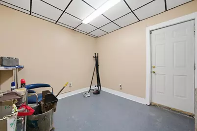 8145 S Cottage Grove Avenue, Chicago, IL 60619 - Photo 29