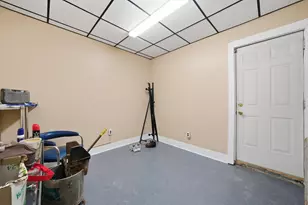 8145 S Cottage Grove Ave, Chicago, IL 60619 - Photo 29