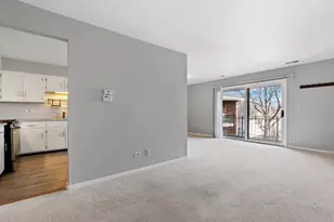 13050 S Marquette Ave, Chicago, IL 60633 - Photo 3