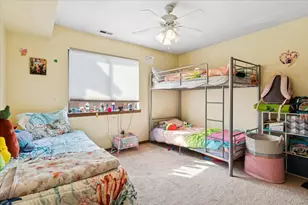 8426 W Catalpa Ave, Chicago, IL 60656 - Photo 13