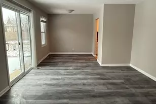 2490 Ridge Ave, Aurora, IL 60504 - Photo 11