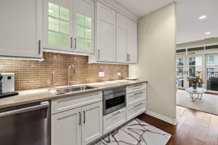 151 W Wing St, Arlington Heights, IL 60005 - Photo 5