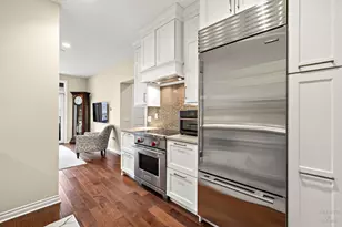 151 W Wing St, Arlington Heights, IL 60005 - Photo 7